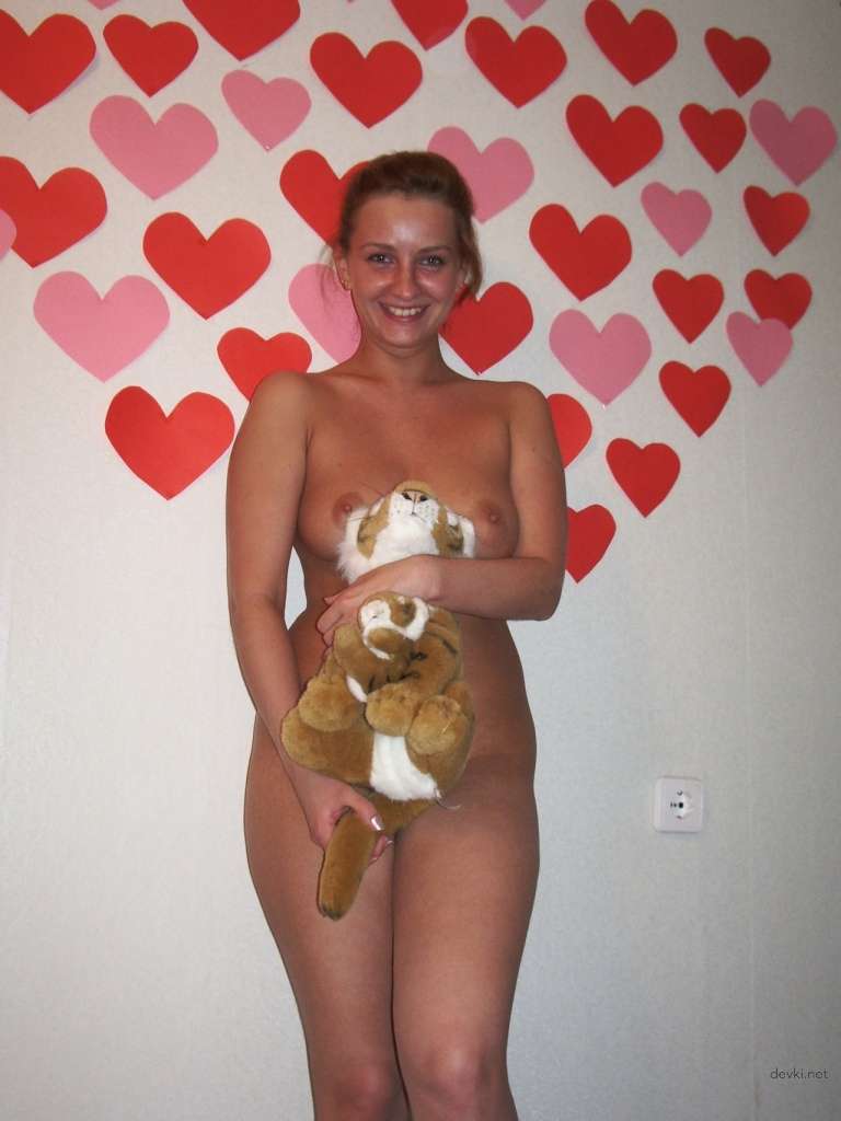Amateur Erotic Photos: Explicit Images from Personal Archive