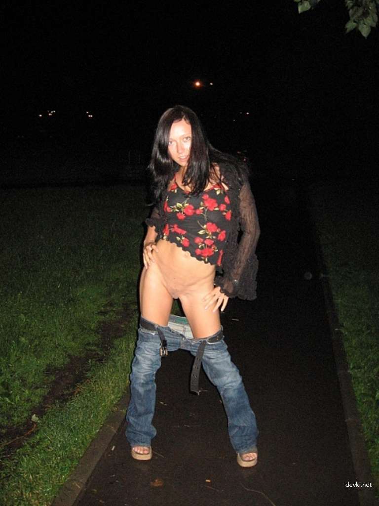 Private Vacation Girlfriend Porn: Explicit Amateur Photos
