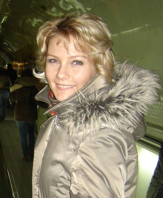 Explicit Blonde Bombshell Amateur Sex Photos