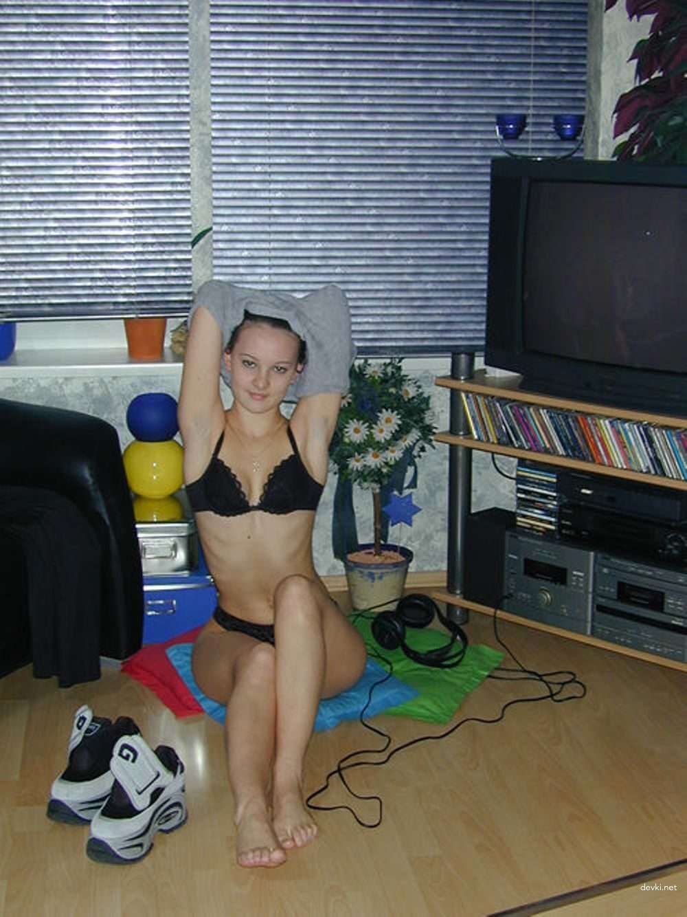 Explicit Nude Amateur Girl Private Photo Uncovered