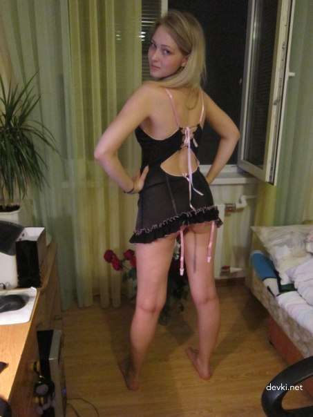 Sensual Amateur Erotica: Stunning Girls in Explicit Photos