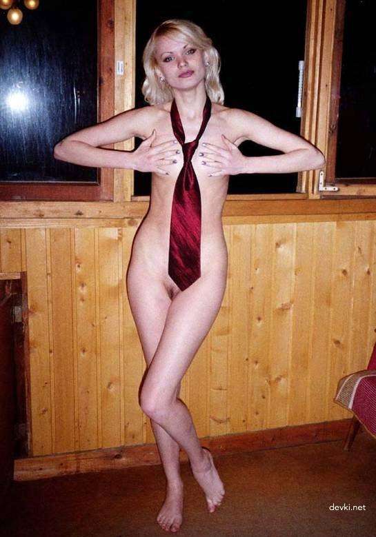 Sensual Amateur Erotica: Stunning Girls in Explicit Photos