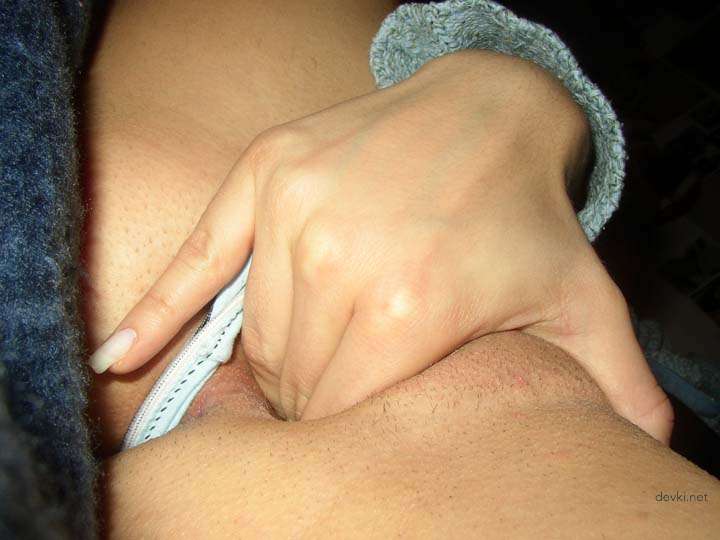 Amateur College Student's Explicit Home Photos: Uncensored XXX Selfies