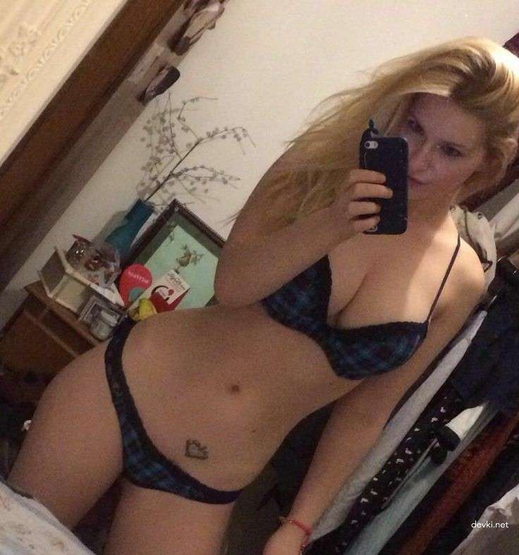 Sensual Blonde Amateur Erotic Photoshoot: Explicit Beauty in Soft Lighting