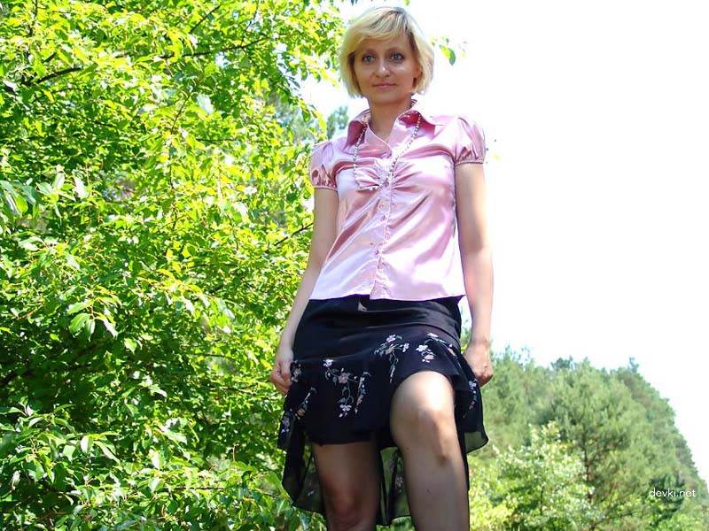 Mature Aunt's Amateur Nude Photos: Explicit MILF Pics