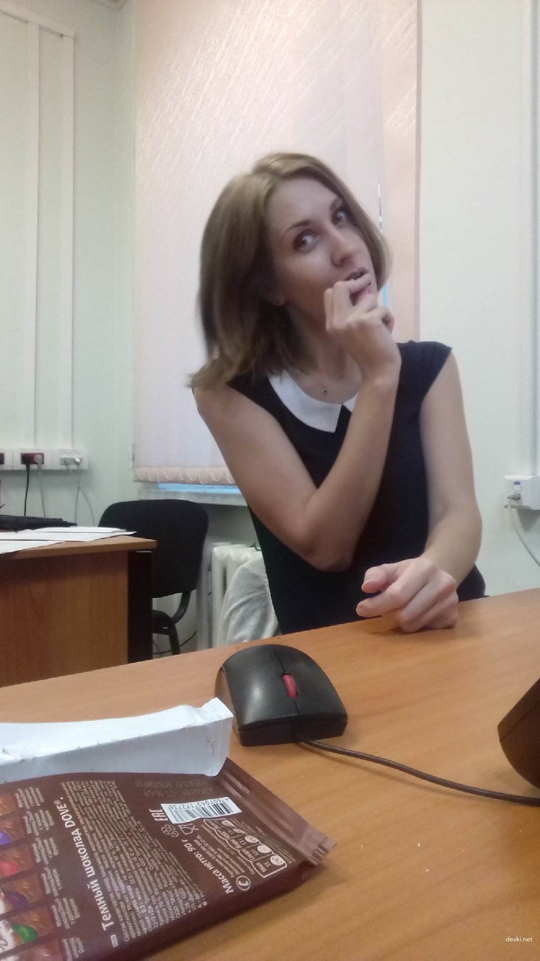 Private Photo of Long-Legged Mistress: Explicit Amateur Content