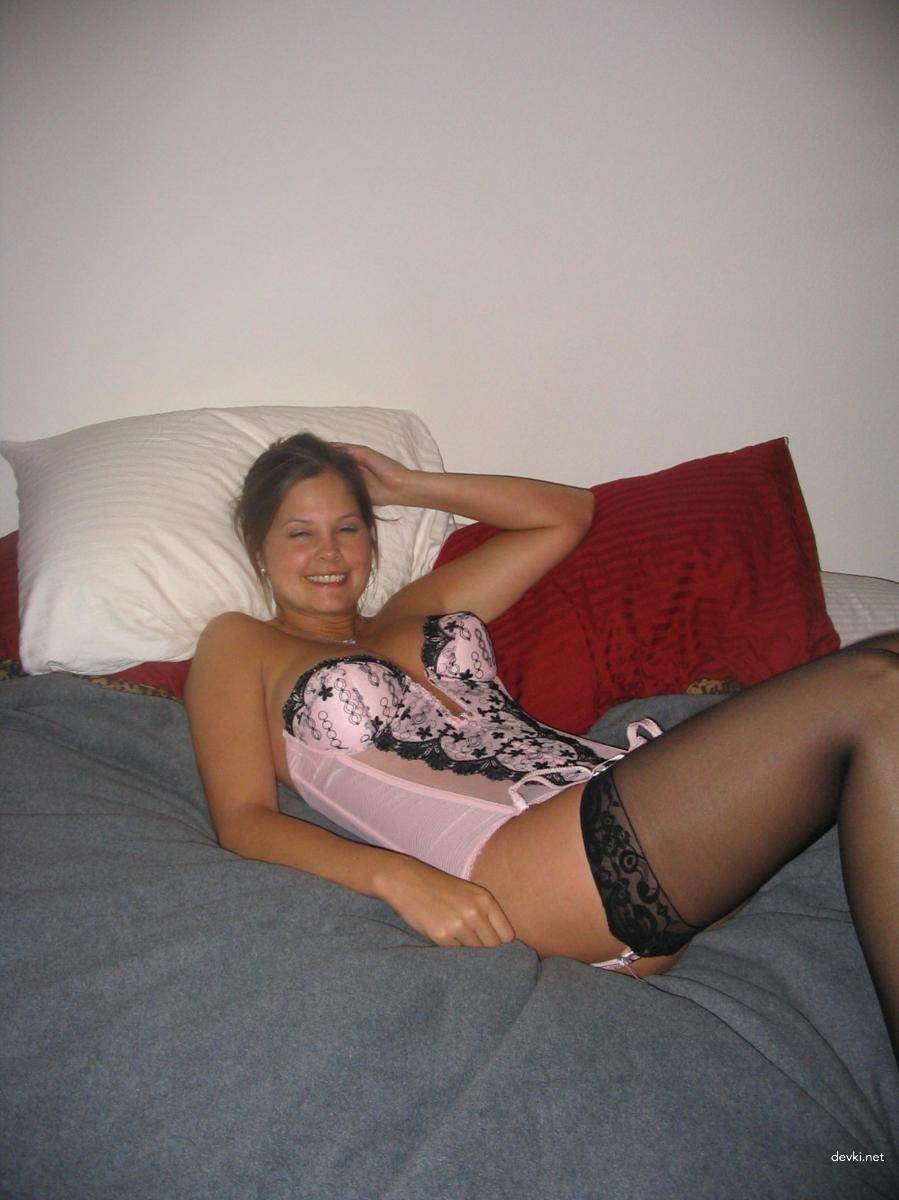 Amateur BBW Girl Private Photos: Explicit & Plump Teen Pics