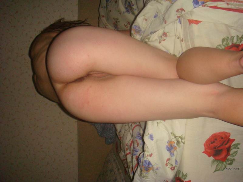 Slim Wife Porn Photos: Hot and Explicit XXX Images of a Fit Wife