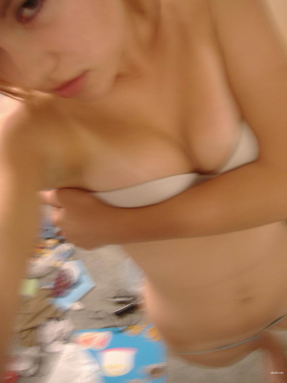 Hot Naked Blonde Amateur Exposing All - Explicit Photo