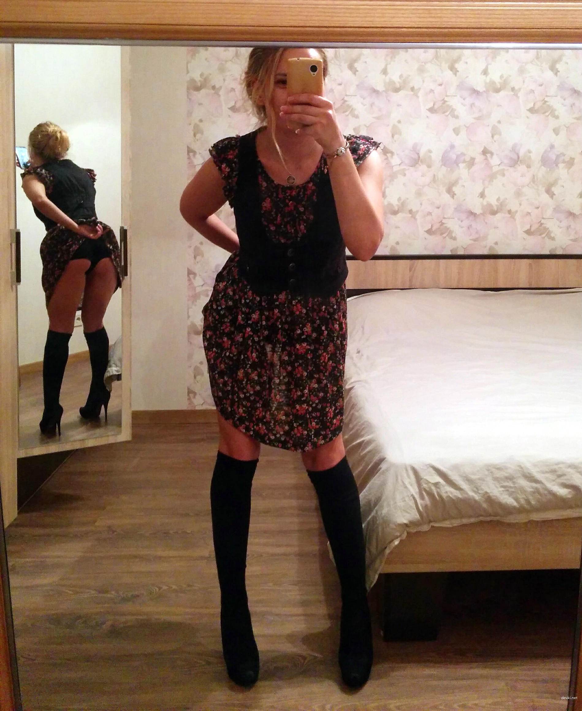 Hot Russian Amateur Erotica Featuring Cute Girl – Explicit Photos