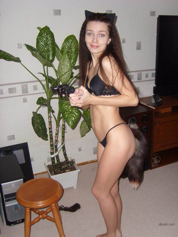 Amateur Photo of Cute Pantyless Pussy - Explicit Close-Up Shot