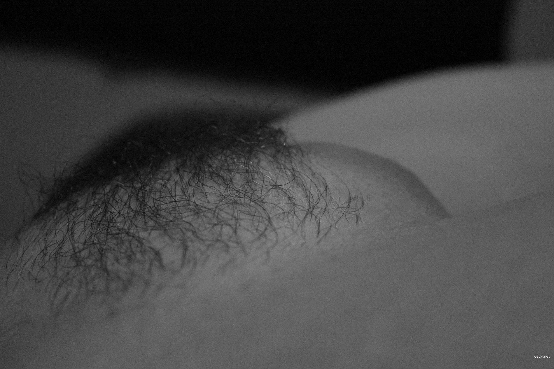 Explicit Close-Up: Woman Shows Pussy in High Definition