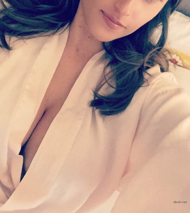 Explicit Amateur Selfie of Slim Brunette - Erotic and Seductive Photo