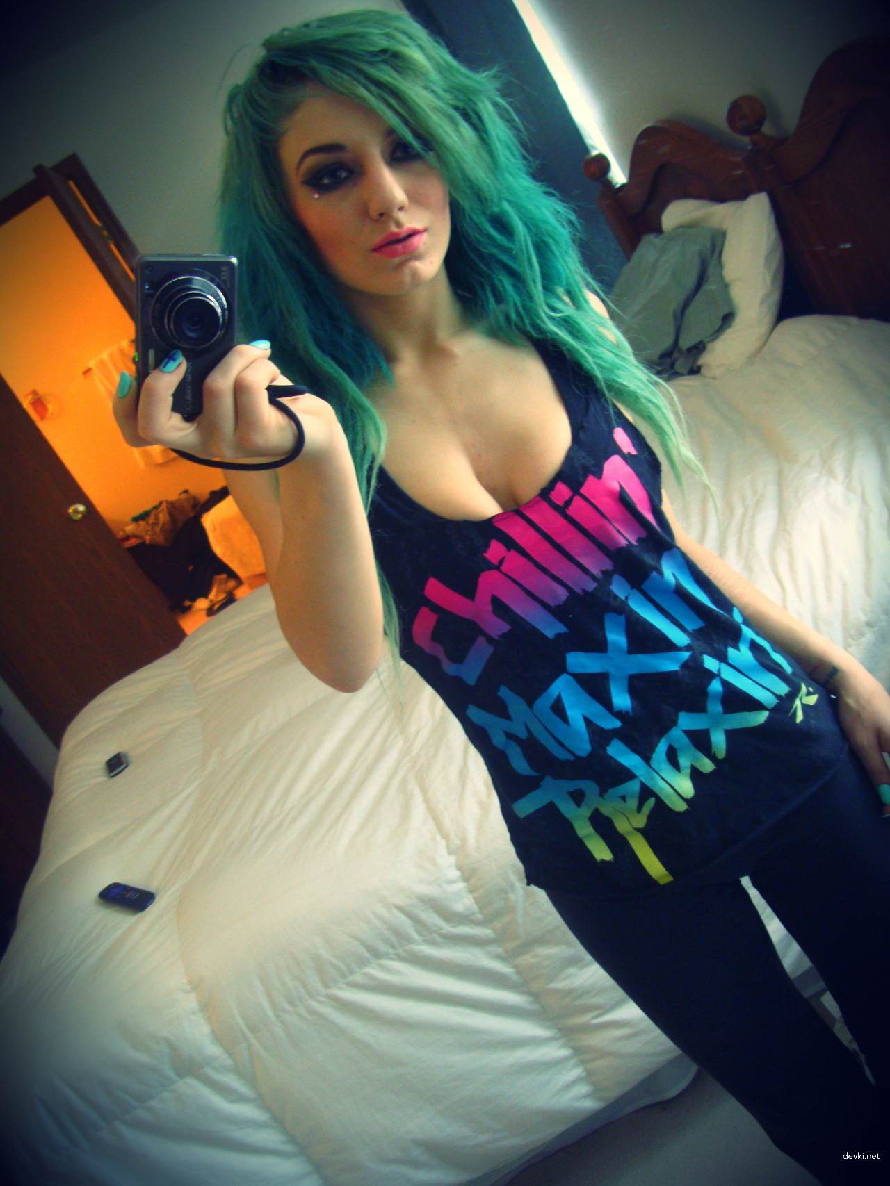 Hot Naked Girl in Private Photo - Explicit Amateur Nudes