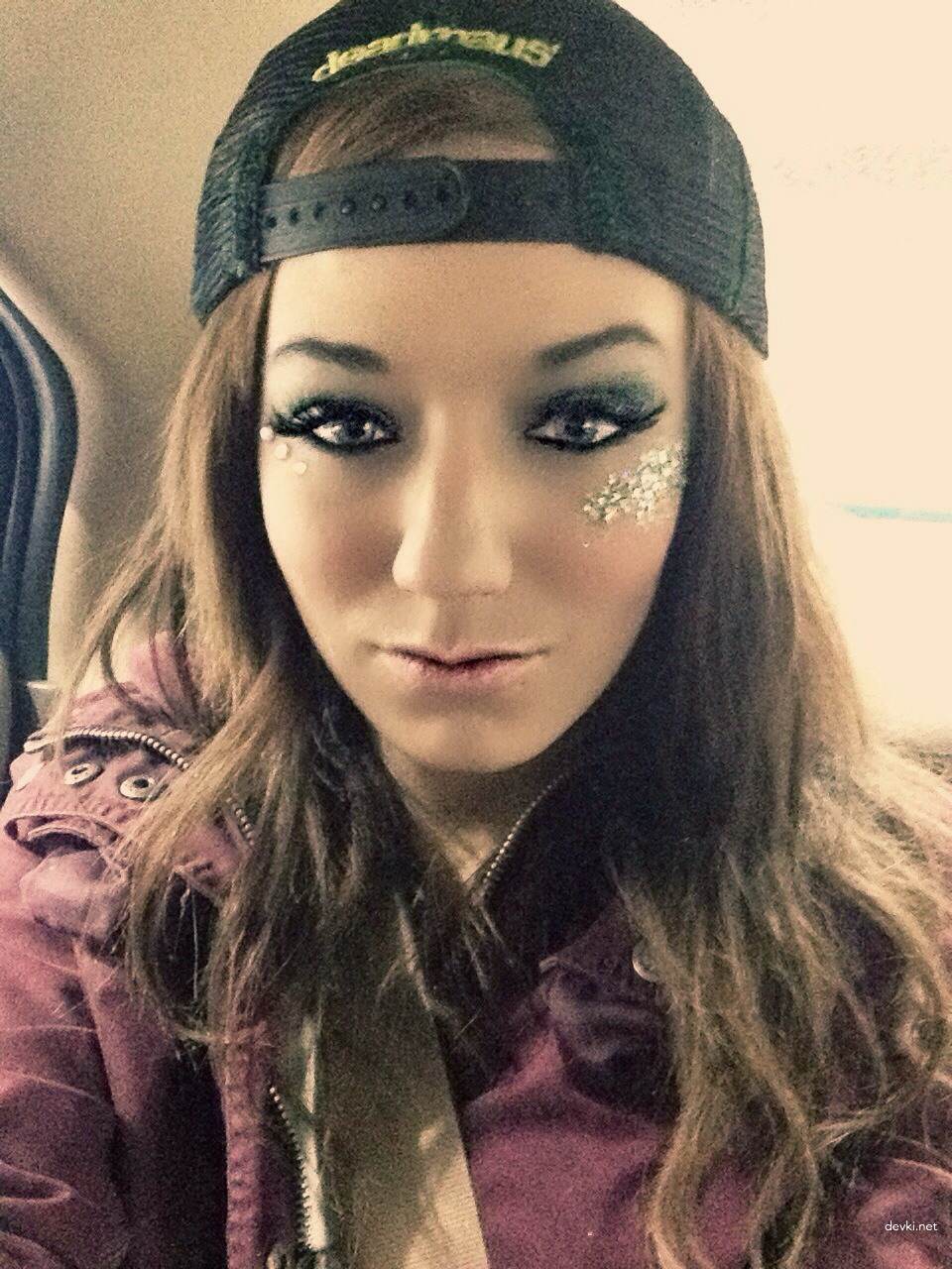 Hot Naked Girl in Private Photo - Explicit Amateur Nudes