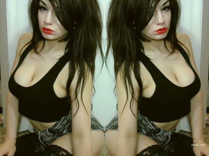 Hot Naked Girl in Private Photo - Explicit Amateur Nudes