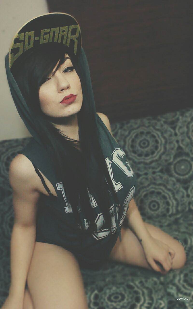 Hot Naked Girl in Private Photo - Explicit Amateur Nudes