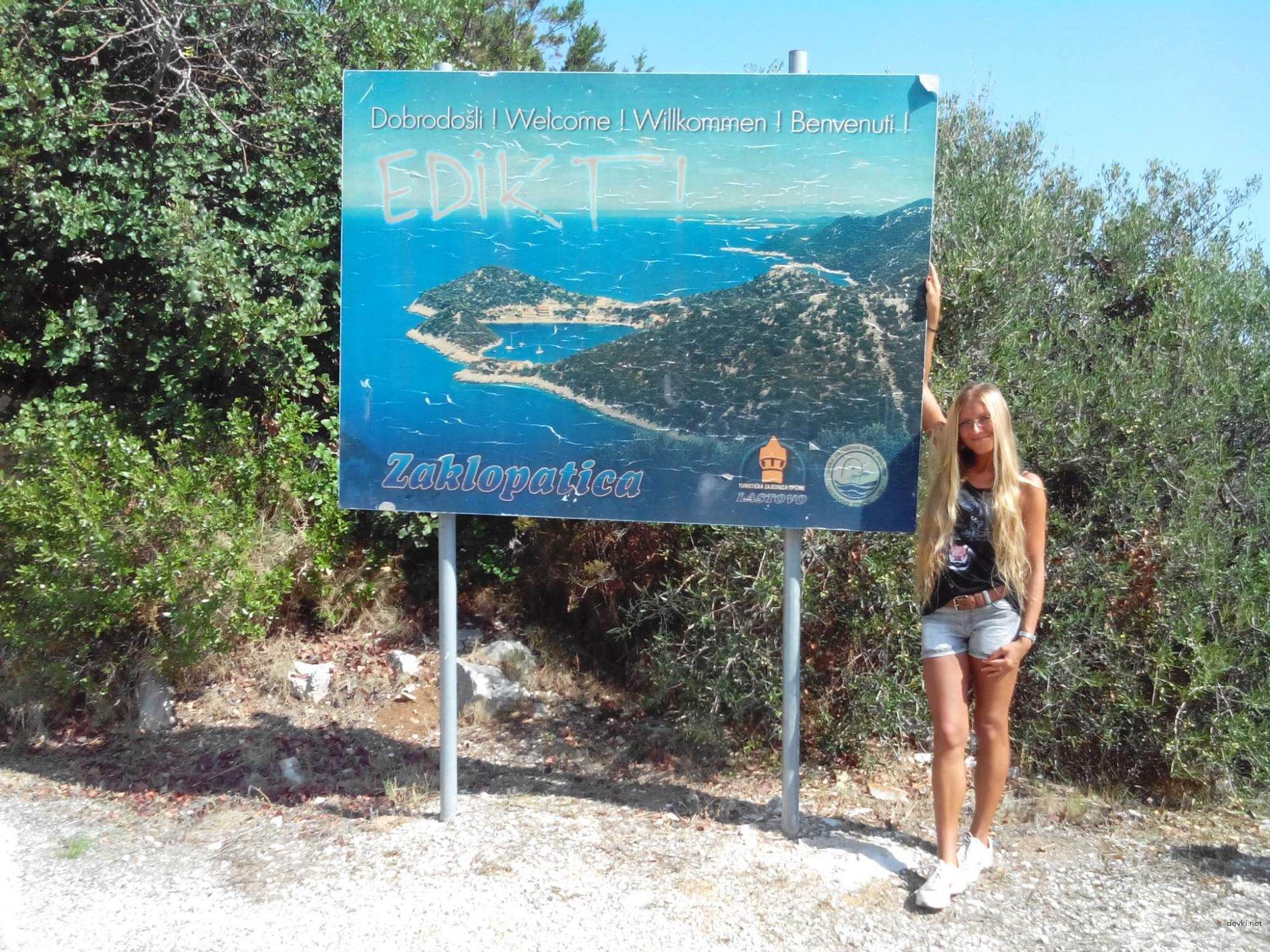 Sizzling Blonde Babe Sunbathing Topless - Amateur Beach Photo