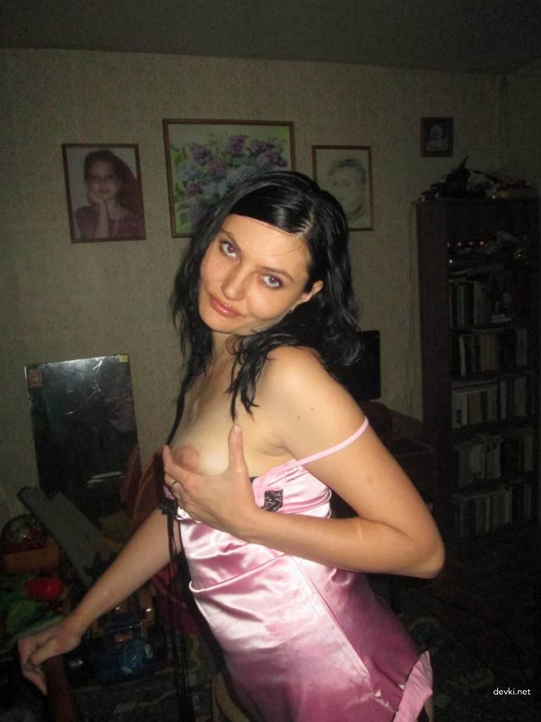 Private Nude Brunette in Stockings Amateur Photo: Explicit and Bold Shot