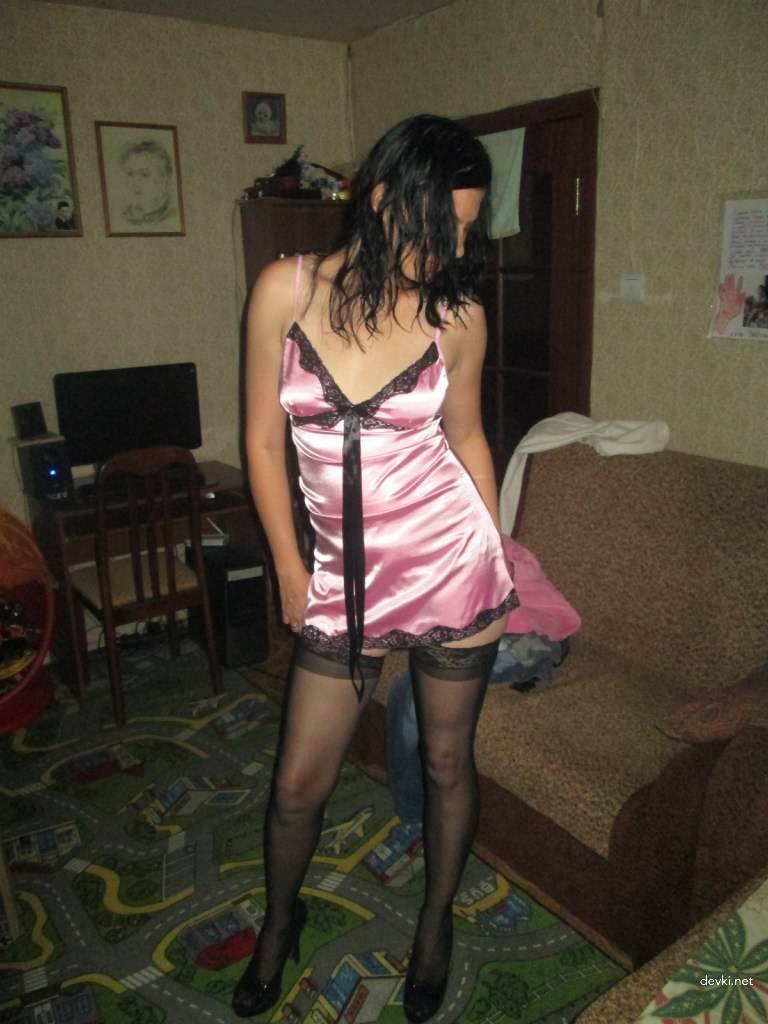 Private Nude Brunette in Stockings Amateur Photo: Explicit and Bold Shot