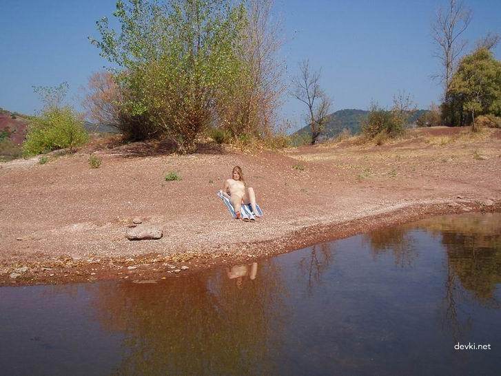 Redhead Nude Nudist Relaxing Naked Outdoors - Explicit Amateur Photo