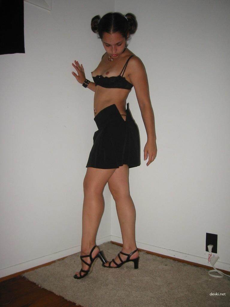 Brunette's Hardcore Sex Archive: Explicit XXX Photos