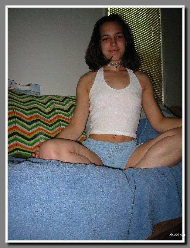 Brunette's Hardcore Sex Archive: Explicit XXX Photos