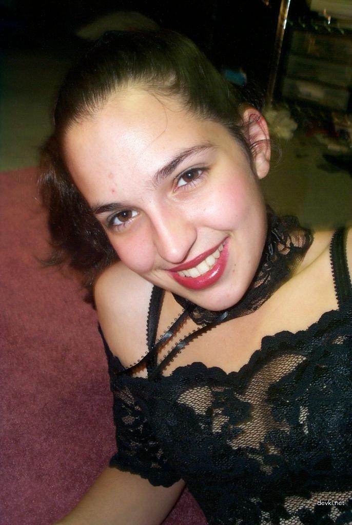 Brunette's Hardcore Sex Archive: Explicit XXX Photos