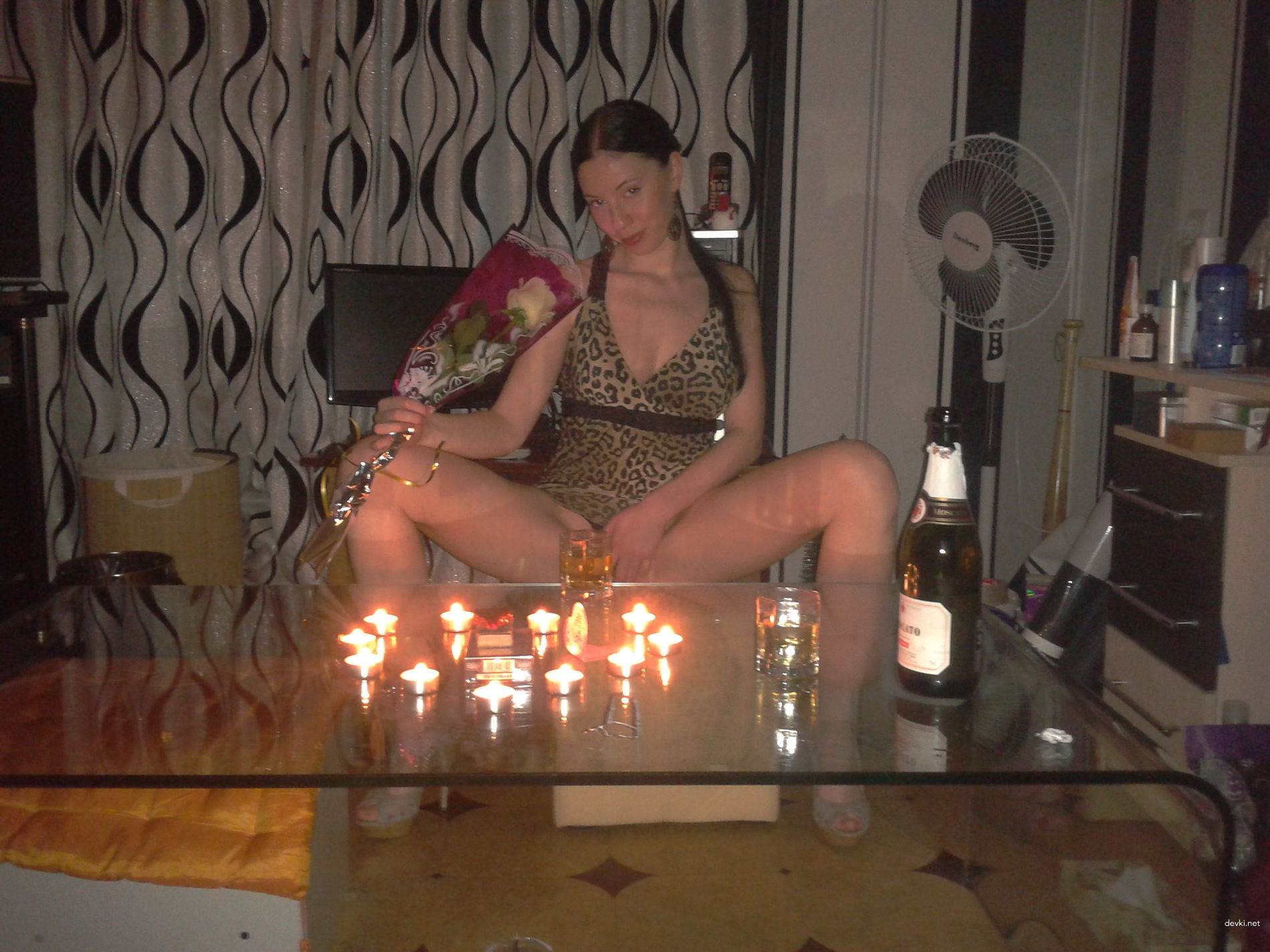 Topless Brunette Poses Sexily in Amateur Photo Shoot