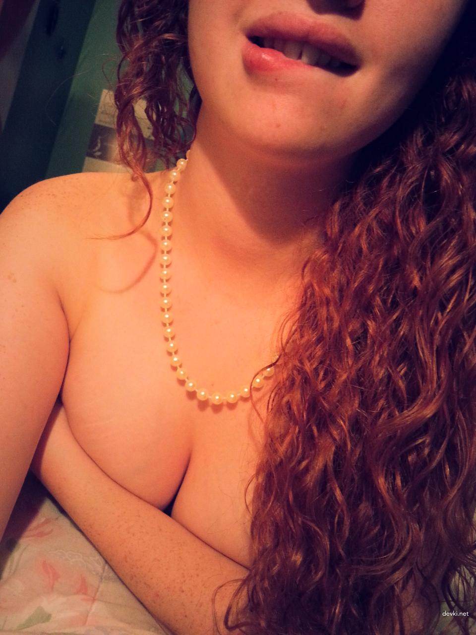 Naked Young Seductress Posing, Displaying Tempting Body - Explicit Amateur Photo
