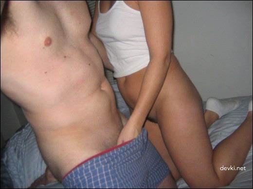 Amateur Girl's Explicit Home Sex Fun - Intense Homemade Porn