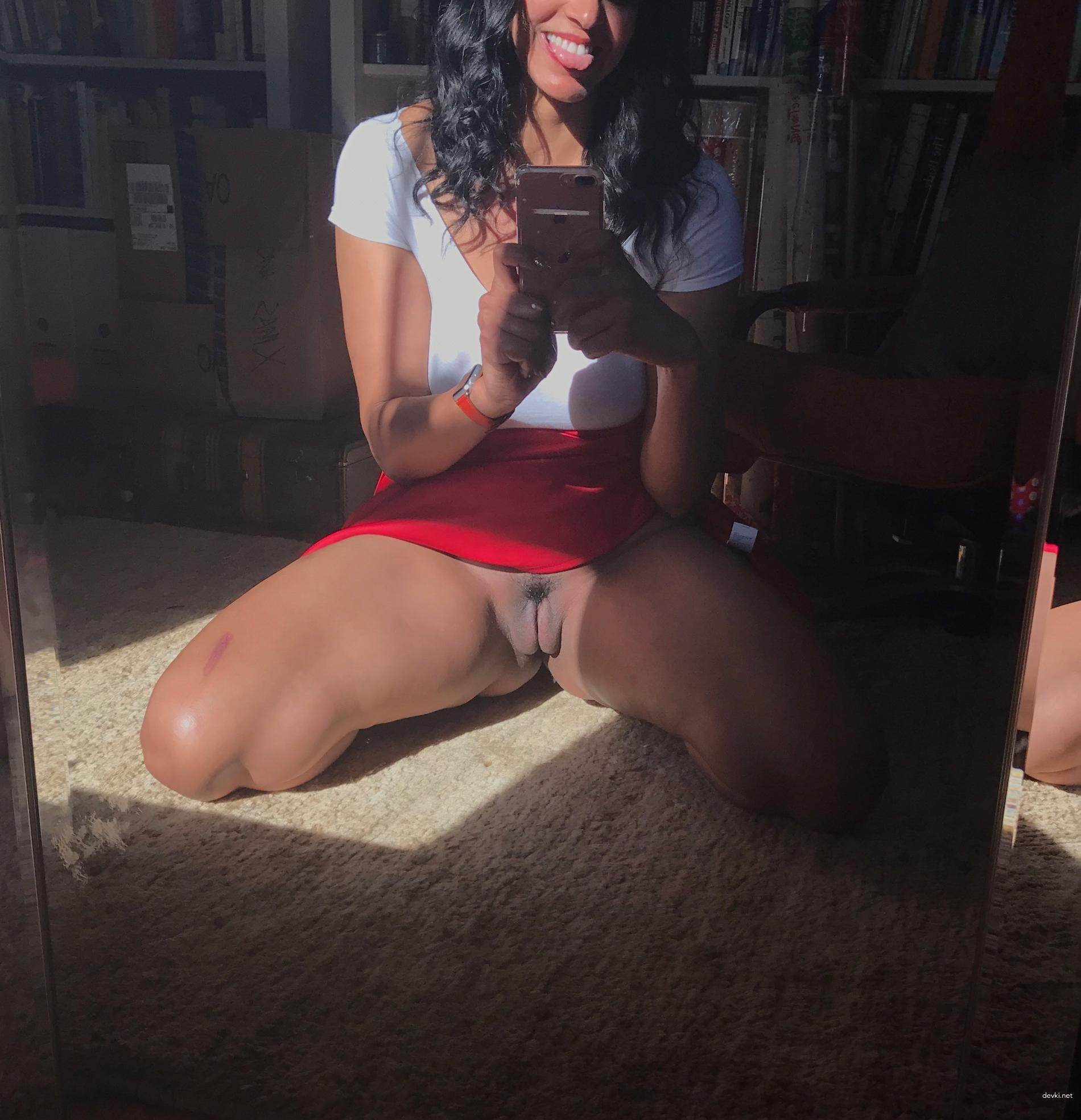 Spread Legs Pussy Selfie: Explicit Posing and Close-Up Shots
