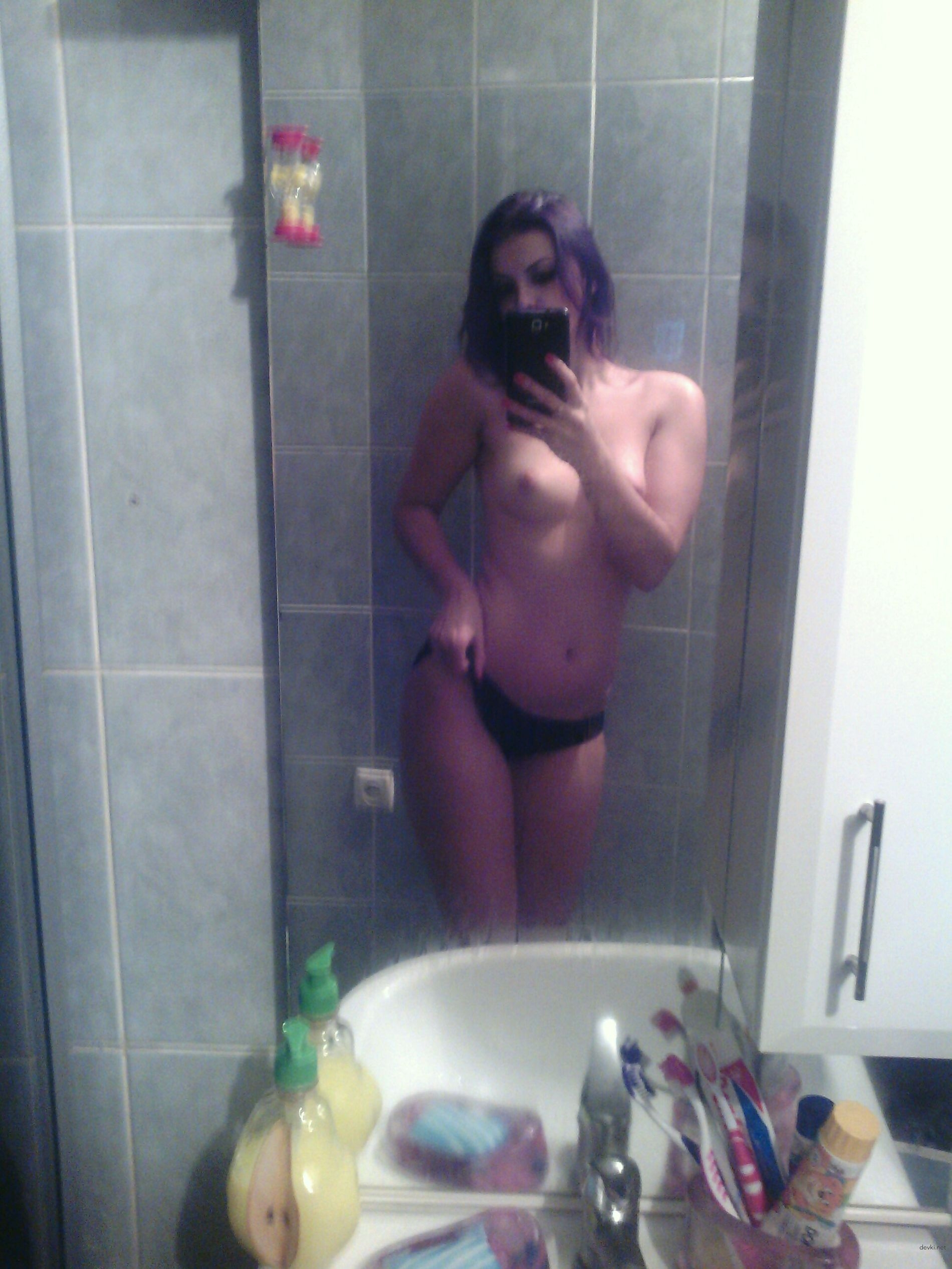 Sexy Brunette Poses Naked and Gives Blowjob