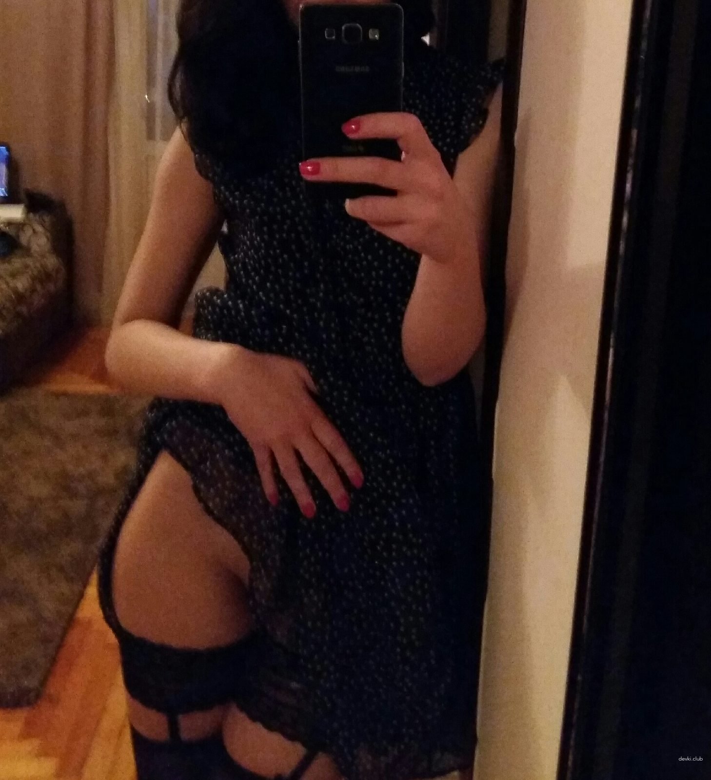 Seductive Selfie in Lingerie: Mirror Amateur Photo Shoot