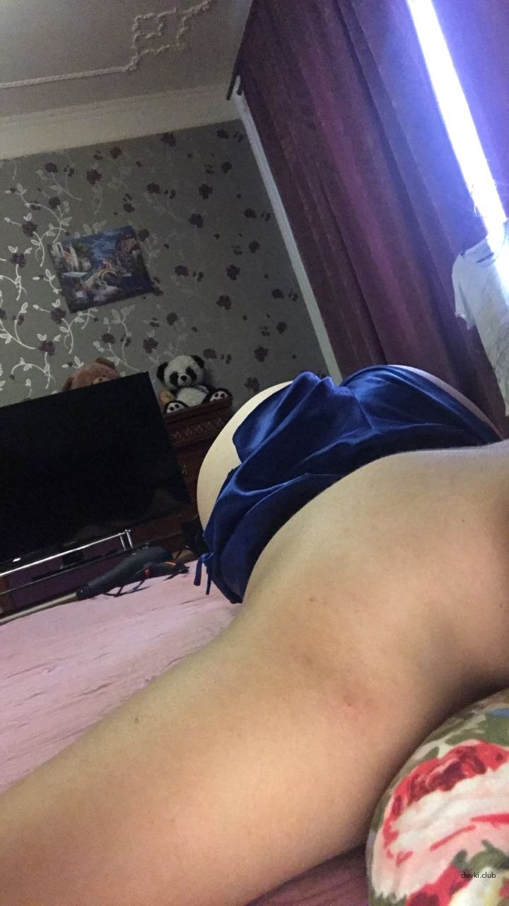 Hot Naked Babe Gets Fucked Hard