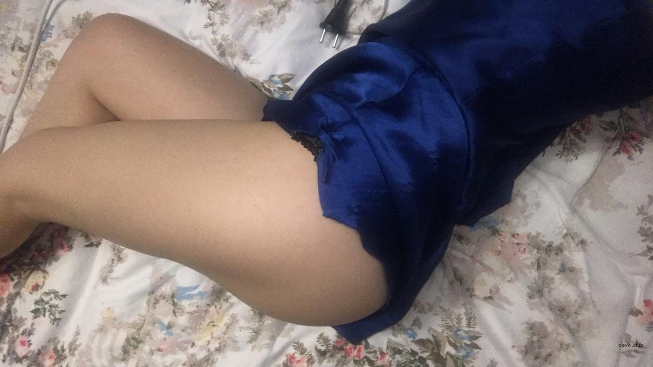 Hot Naked Babe Gets Fucked Hard