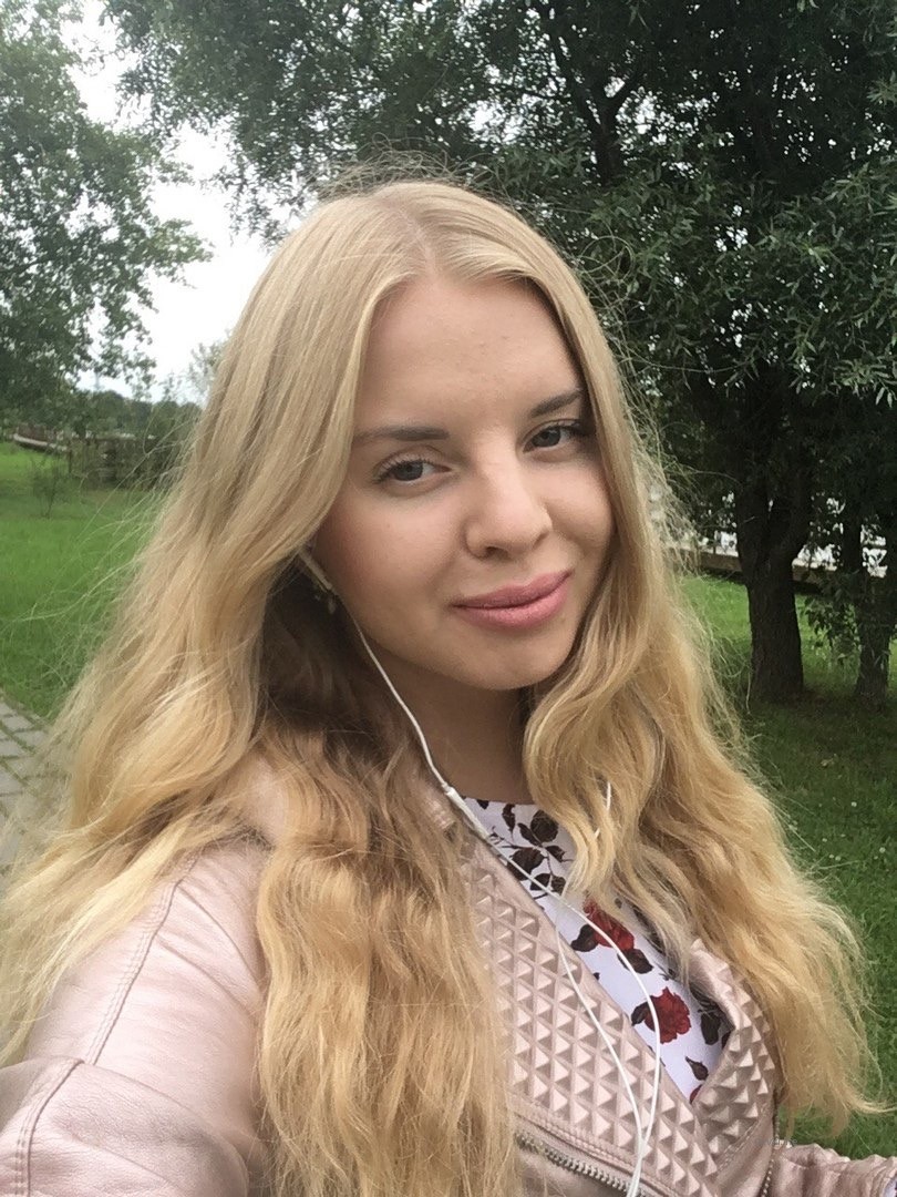 Private Nude Photo of Moscow Girl: Explicit Amateur Content