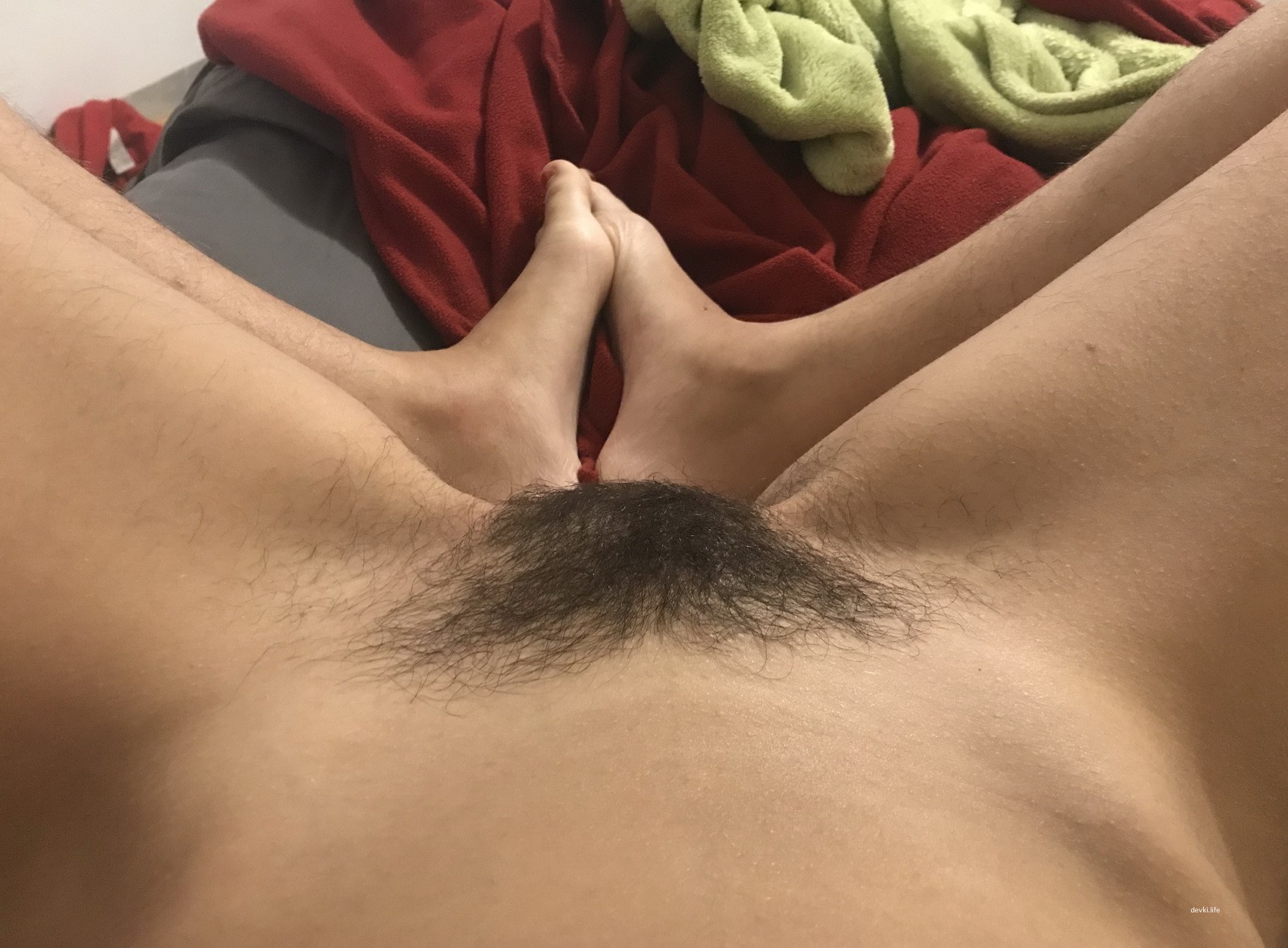Explicit Amateur Hairy Girl Erotica: Sensual Photos of Bushy Woman