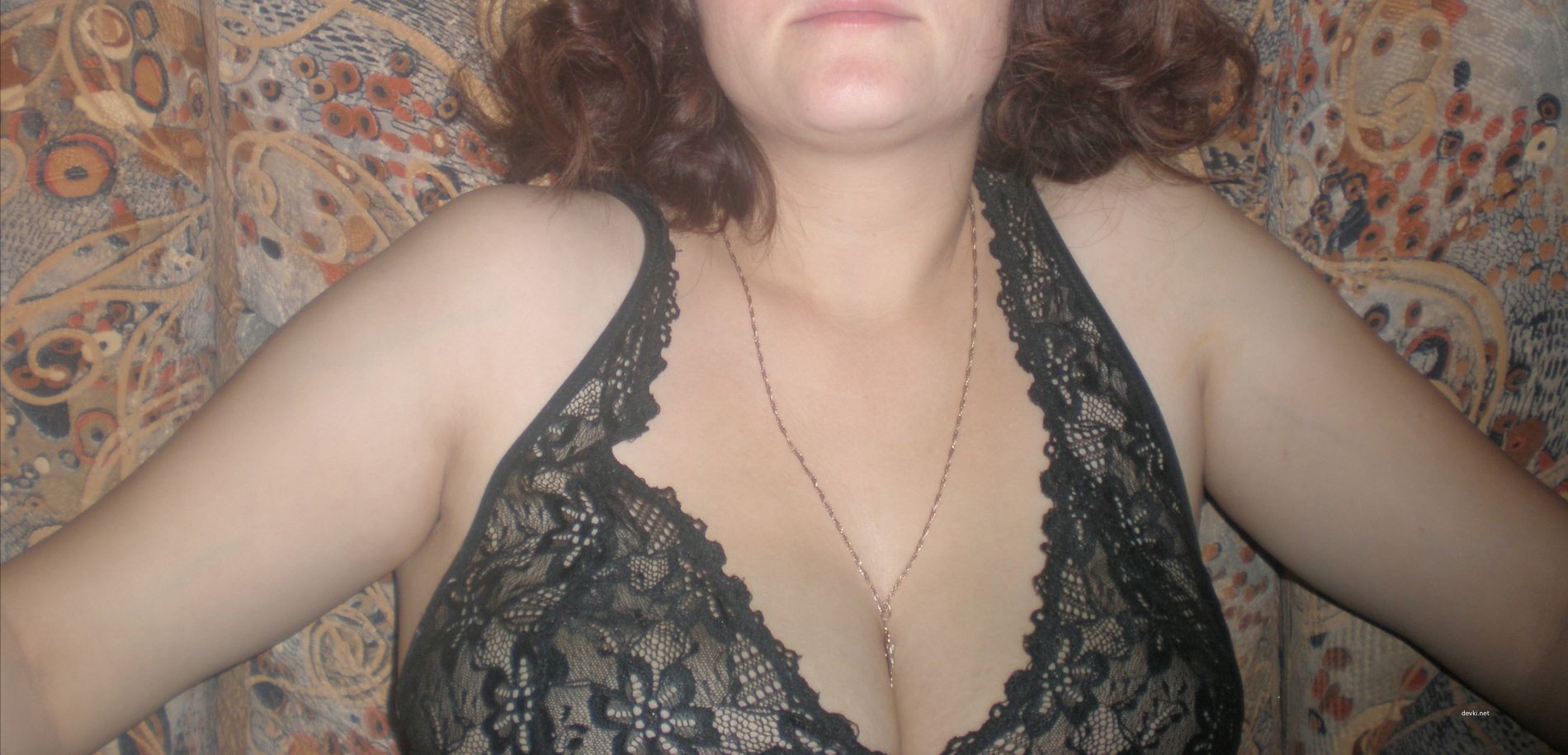 Hot Russian Wife's Private Amateur Photos: Explicit and Uncensored!