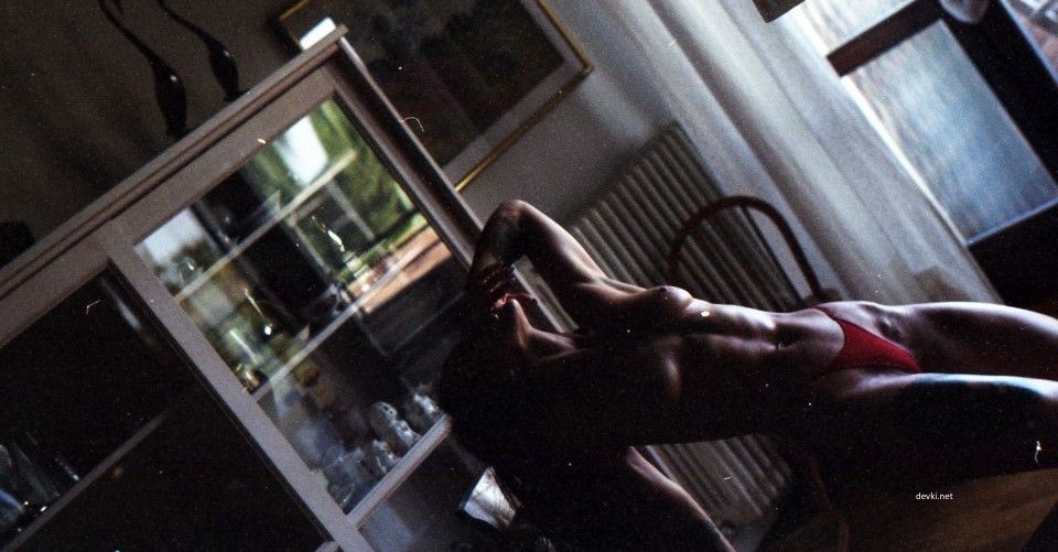 Sexy Girl's Athletic Body with Tattoo: Explicit Amateur Photo