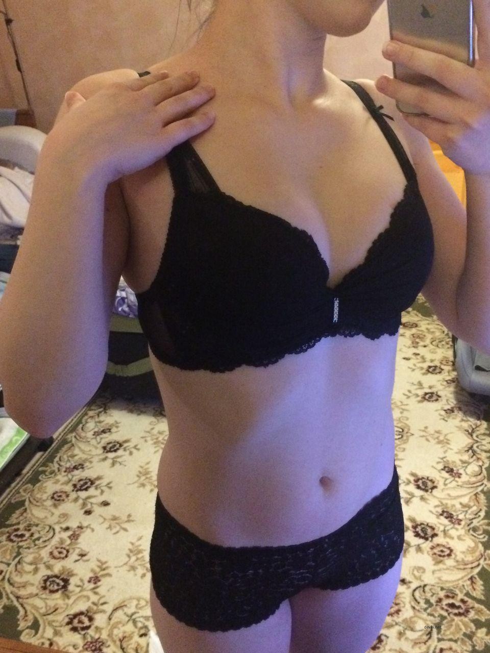 Explicit Confessions of a Cute Girl: Amateur Photo Revelations