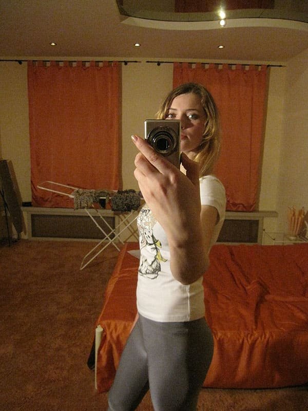 Young Slut with Small Tits - Explicit Amateur Photo