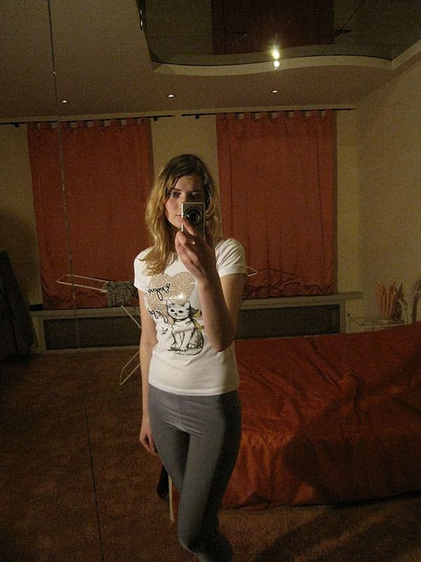 Young Slut with Small Tits - Explicit Amateur Photo