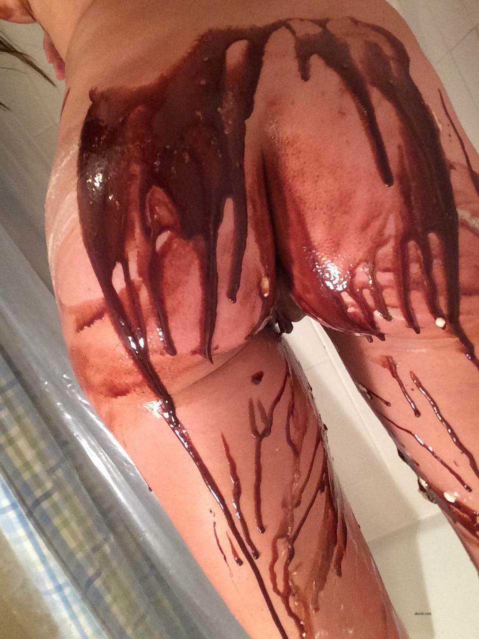 Slender Girl with Shaved Pussy - Explicit Amateur Photo