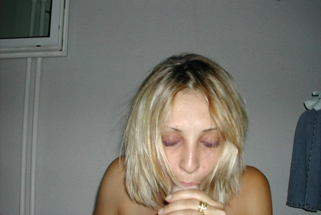 Sloppy Blowjob and Hardcore Fuck with Mature Whore