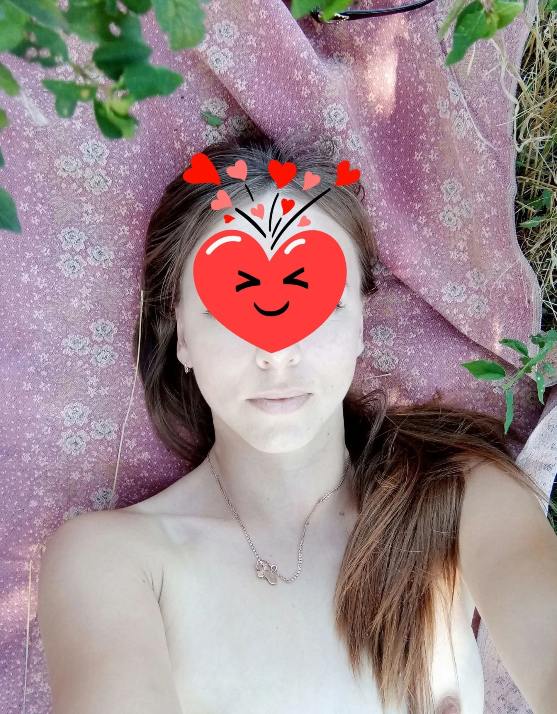 Amateur Intimate Debut: My Sweetheart with Explicit Photos
