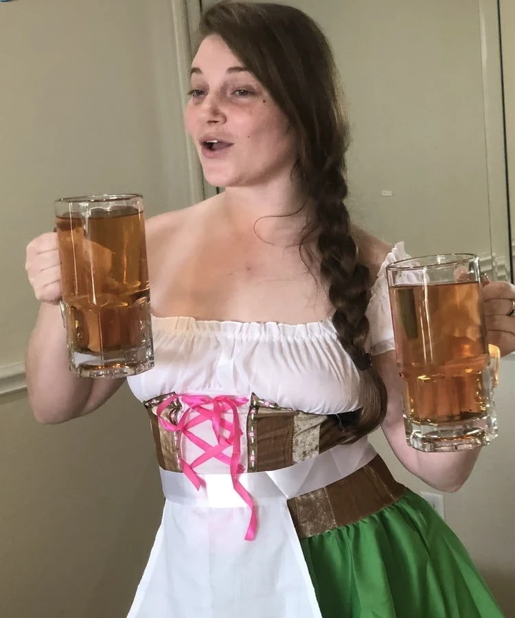 Hot Oktoberfest at Home with Busty Amateur - Explicit Homemade Photos