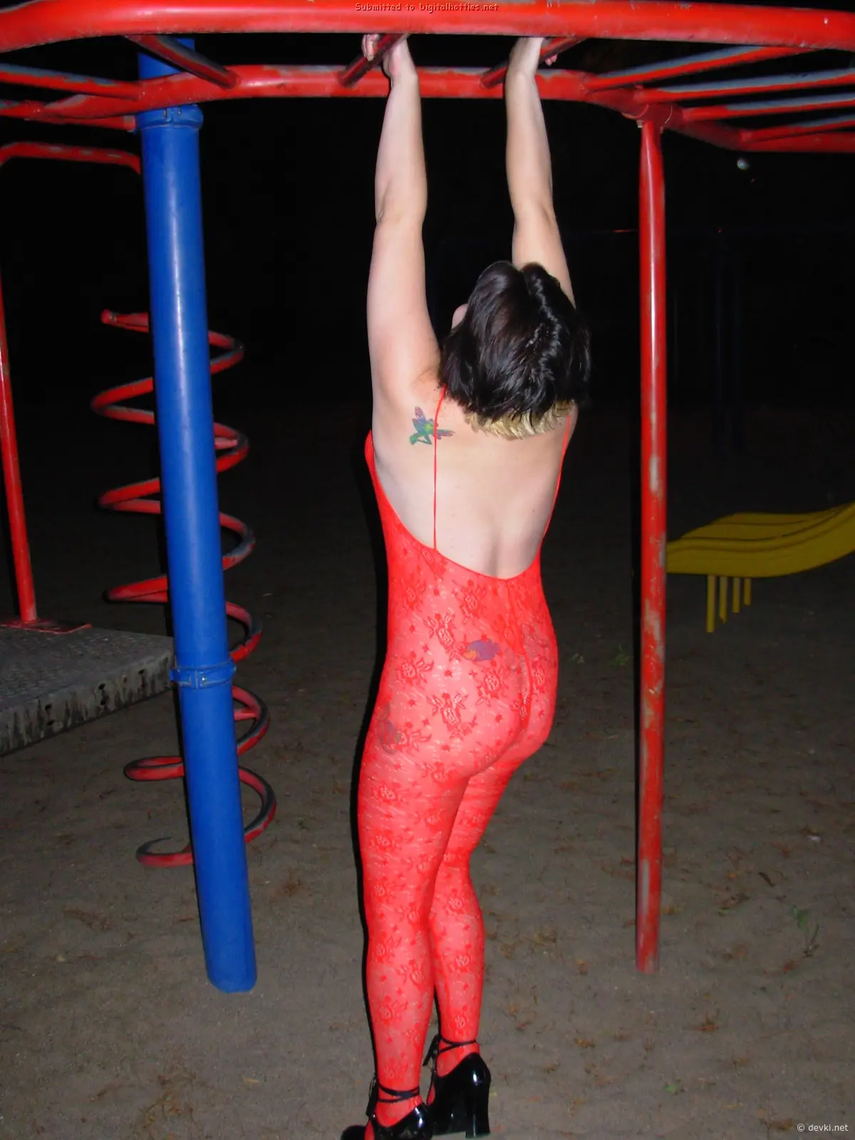 Mature Slut Flaunts Herself: Explicit Amateur Photo of a Naughty Milf