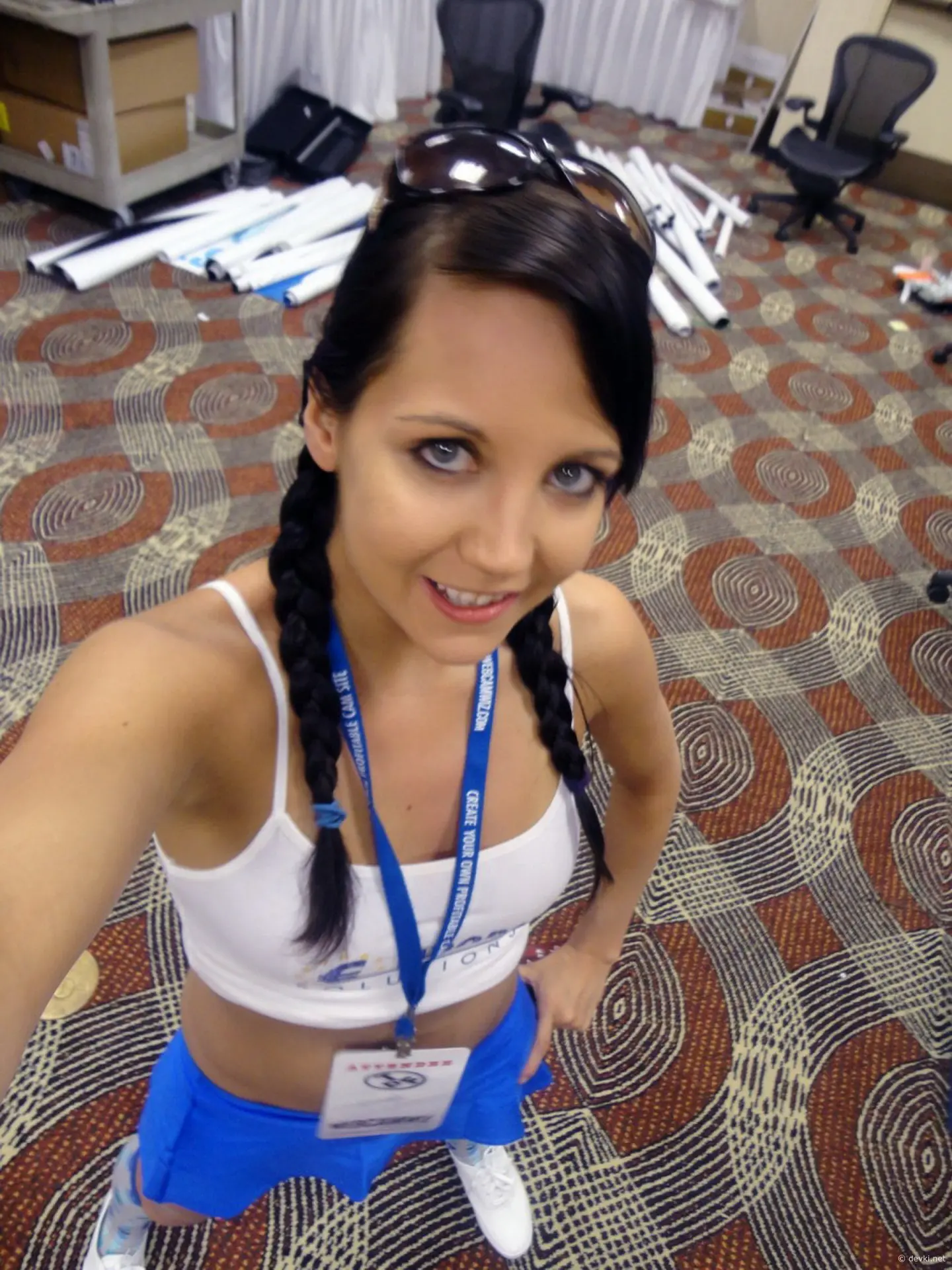 Private Cheerleader Amateur Photo: Explicit and Bold!