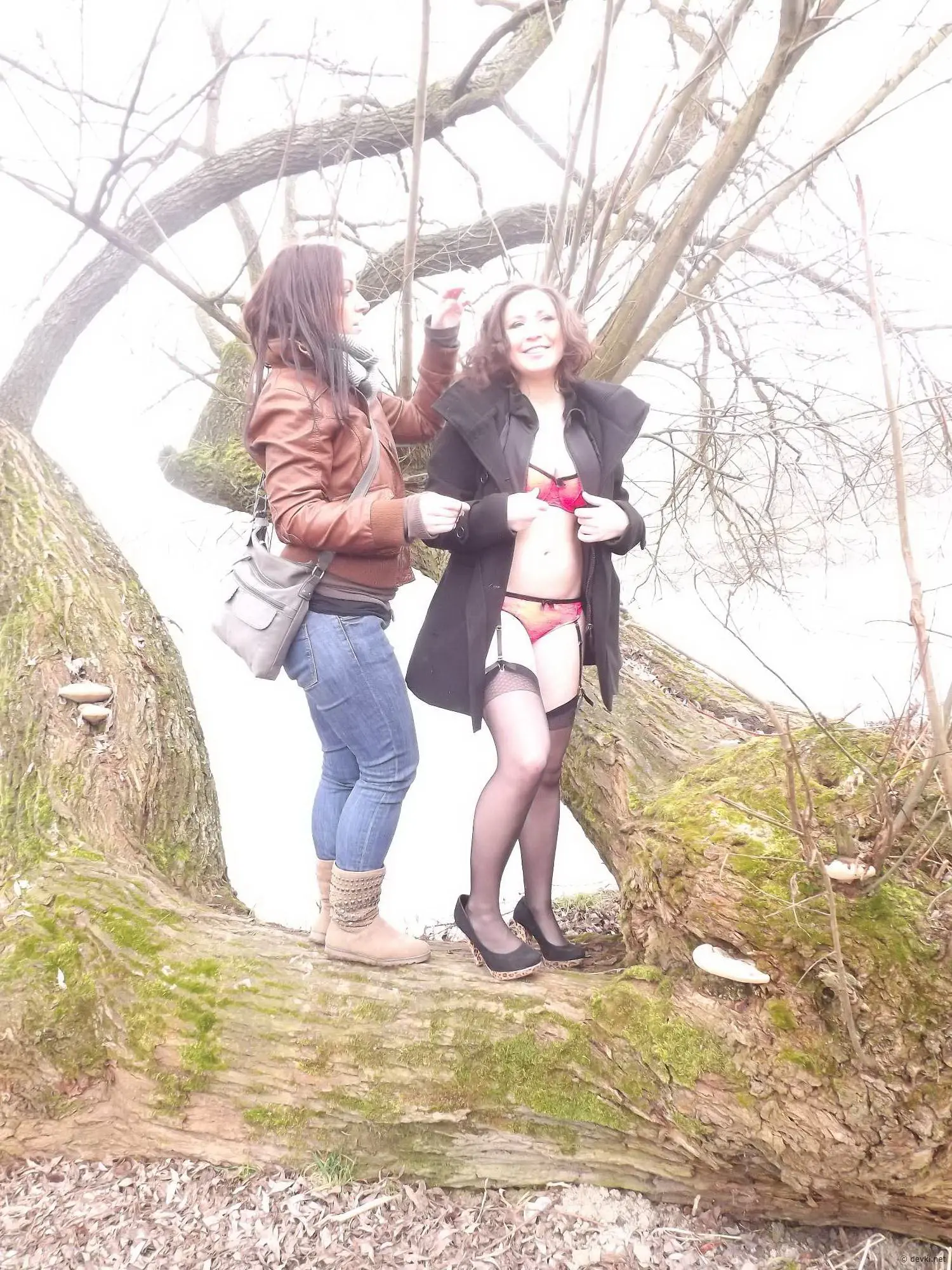 XXX Homemade Archive: Sweet and Juicy Moments - Explicit Amateur Photos